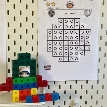 linking cubes bouwkaarten thema: de ruimte