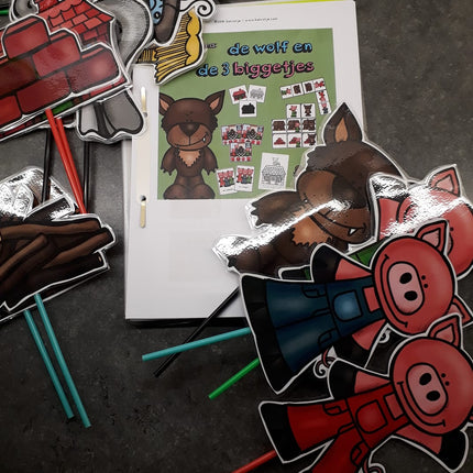 mini thema: de wolf en de 3 biggetjes