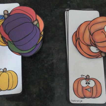 stapelen met pompoenen