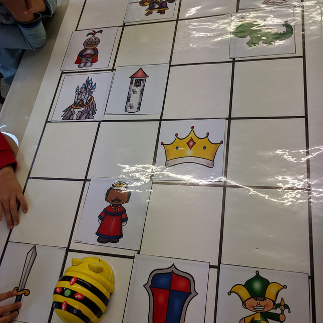 met de bee bot bij de ridders