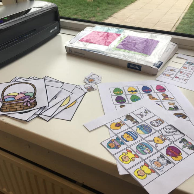 met de robotmuis paaseieren rapen