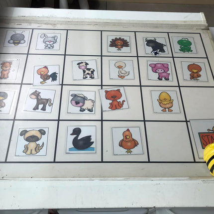 met de bee bot bij de boerderijdieren