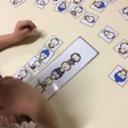 stapel pinguin op het ijs